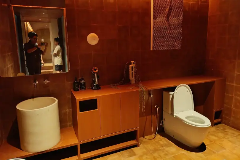 Bathroom with a stone basin
